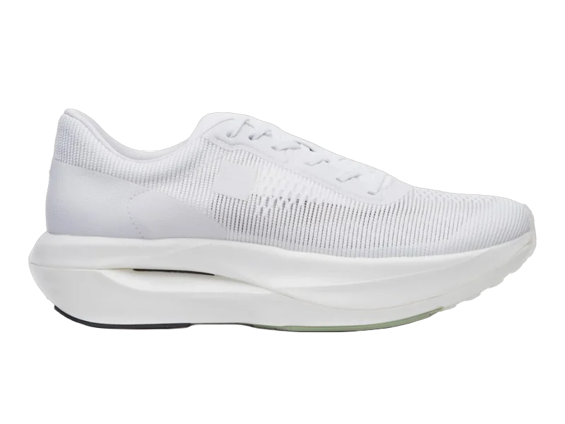 Fila F2507V2, development shoe homologuée World Athletics