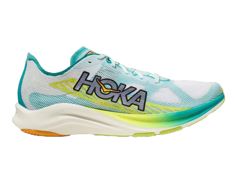 Hoka Cielo Road, chaussure de route homologuée World Athletics