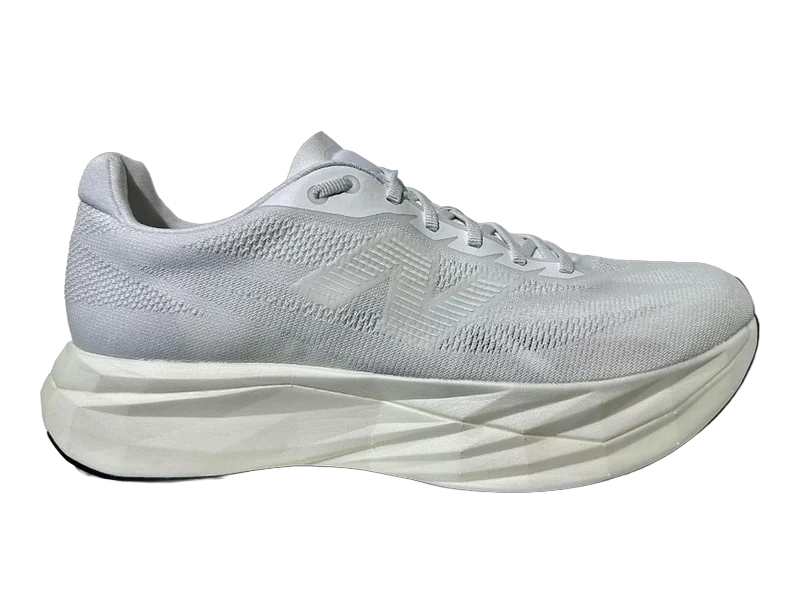 New Balance Development Shoe 2505, development shoe homologuée World Athletics