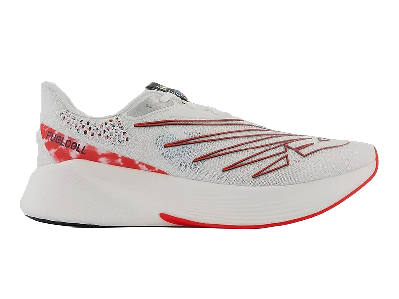 New Balance FuelCell RC Elite v2, chaussure de route homologuée World Athletics