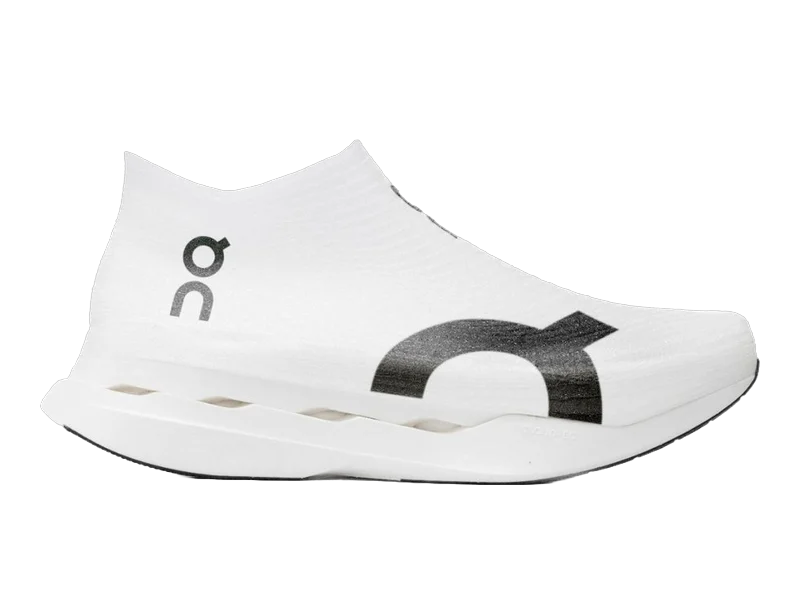 On Cloudboom Strike LS, chaussure de route homologuée World Athletics