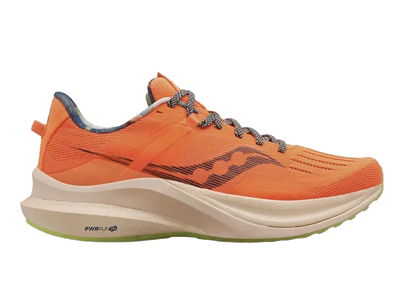 Saucony Tempus, chaussure de route homologuée World Athletics
