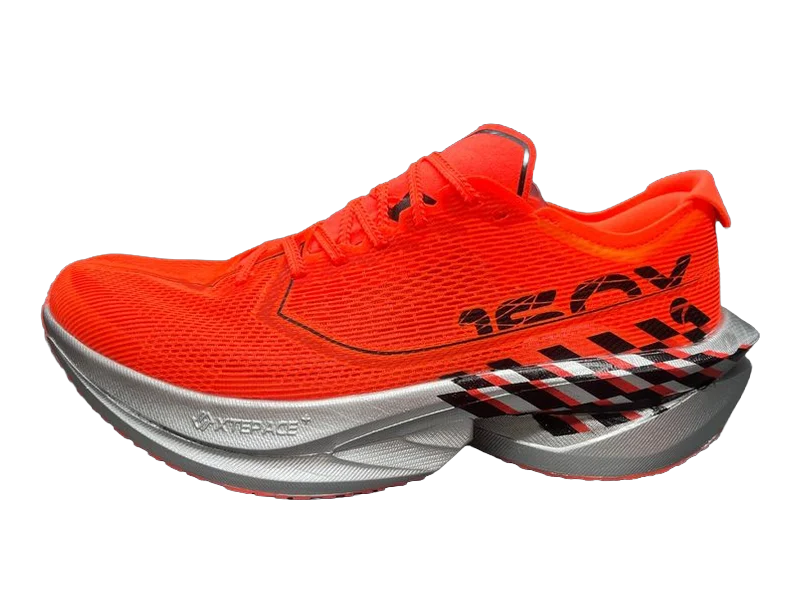 Xtep 160X 7.0, chaussure de route homologuée World Athletics