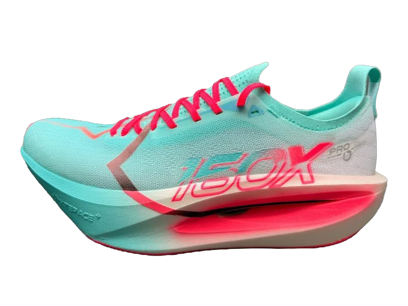 Xtep 160X-8.0Pro, development shoe homologuée World Athletics